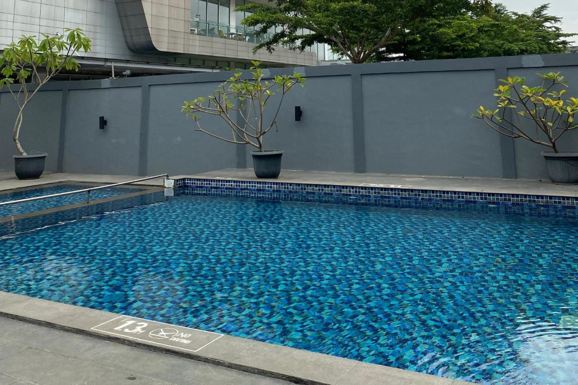 เฟฟโฮเต็ล สุบัง Hotel ซูบัง ภายนอก รูปภาพ